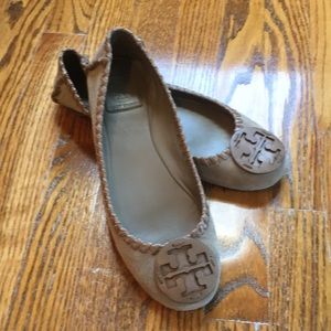 Tory Burch Reva Deconstructed Flat